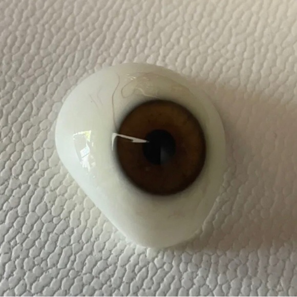 Real Medical Prosthetic Human Glass Eye, Brown, circa 1880 - Picture 6 of 6